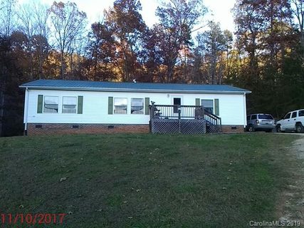 825 White Acres