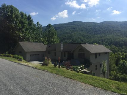 202 Blue Ridge Dr