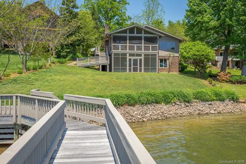 6425 South Shore Dr