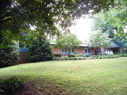 264 S Mcdowell Ave sold home in Foxfire, Marion, NC
