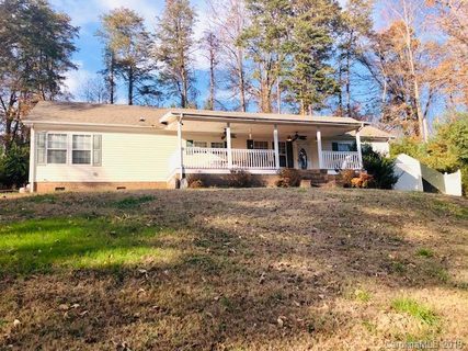 112 Pine Grove St