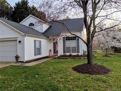 17104 Cabernet Court sold home in Bordeaux, Cornelius, NC