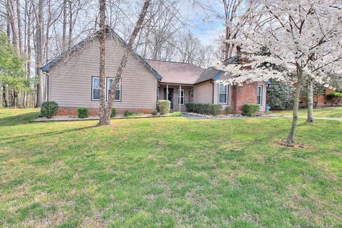 6116 Donna Drive