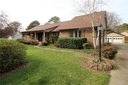 136 Shoreline Loop sold home in Mooresville, SC