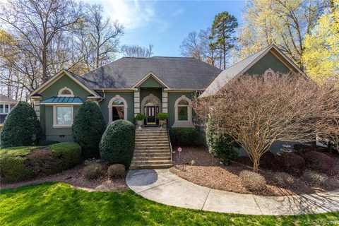 409 Sebring Drive sold home in Harbortowne, Belmont, NC