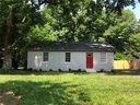 318 Leafmore Drive sold home in Charlotte, SC