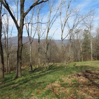 16 Butternut Trail sold lot in Whispering Oaks, Waynesville, NC