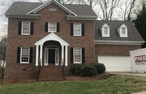 7819 Red Oaks Trail