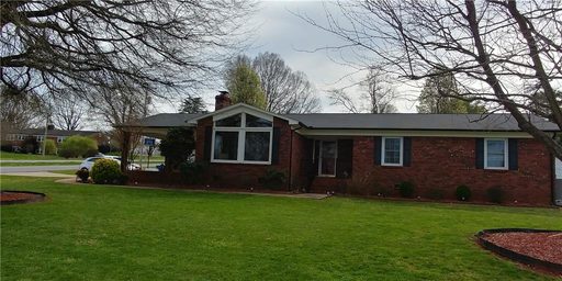 500 W School Street