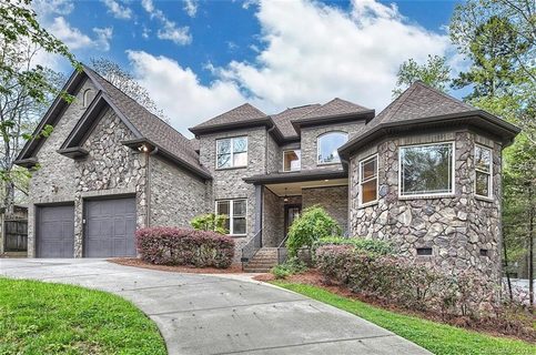 9035 Alpine Circle