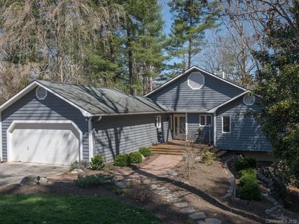 130 Red Oak Road sold home in Lookout Valley, Asheville, NC
