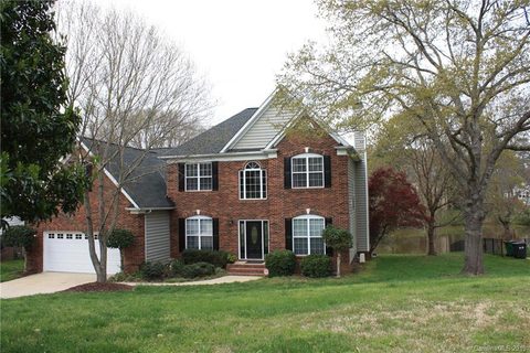 6712 Joliette Lane