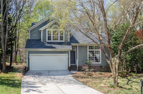 3309 Sorrento Court sold home in Hubbard Woods, Charlotte, NC