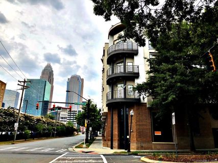 525 6th Street 419