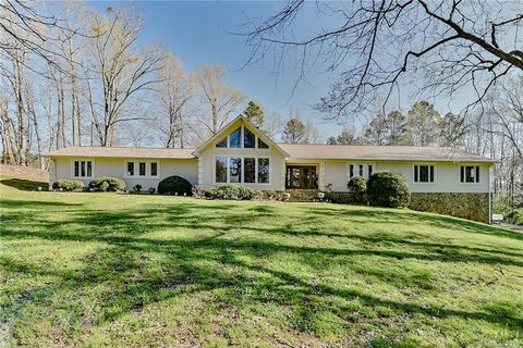 1000 Elaine Drive sold home in Cedar Knoll, Albemarle, NC
