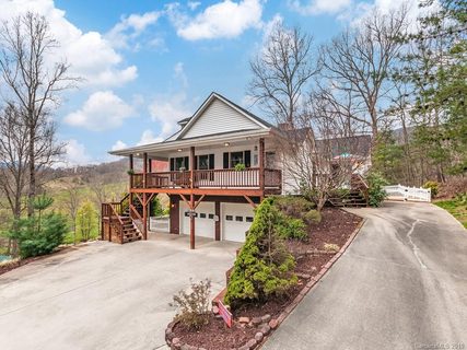 660 Edwards Cove Road sold home in Indian Hills Estates, Waynesville, NC