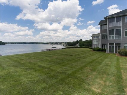 302 Lake Club Drive sold condo in The Lake Club, Rock Hill, SC