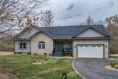 37 Ashton Forest Court sold home in Laurel Oaks, Hendersonville, NC