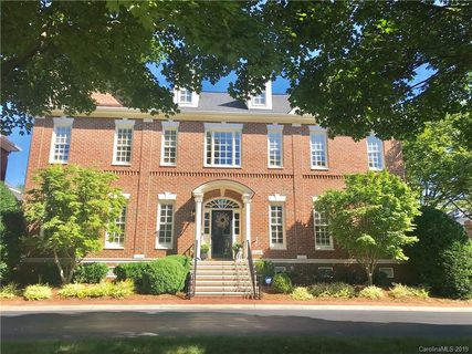2500 Sheffield Crescent Court
