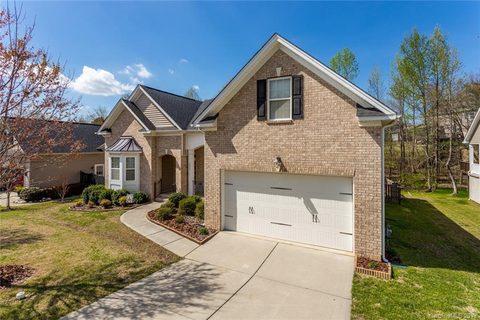 4023 Hickory View Drive sold home in Heritage Hall, Indian Land, SC