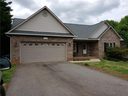 304 Pine Meadows Circle sold home in Hickory, SC
