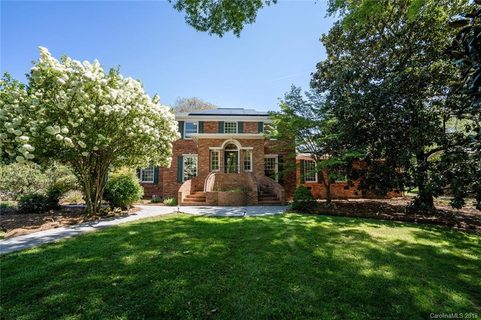 1029 Churchill Road