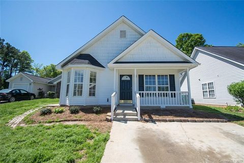 605 Hoskins Ridge Lane sold home in Stewarts Glen, Charlotte, NC
