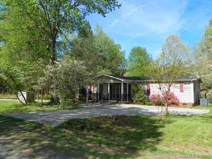 115 Piedmont Avenue sold home in Pinehaven, Badin Lake, NC