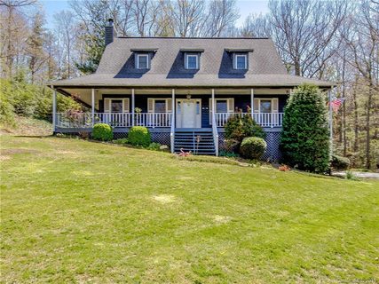 23 Lynnette Drive sold home in Rainbow Ridge, Fairview, NC