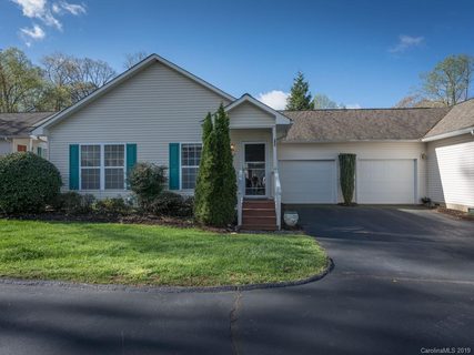 3 B Bent Grass Court 7 sold townhome in Fairway Villas, Black Mountain, NC