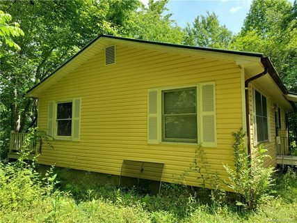 265 Mount Valley Road sold home in Mount Valley Estates, Waynesville, NC