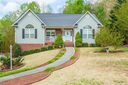 2408 28th Avenue Court sold home in Hickory, SC