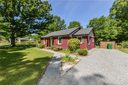 801 Farmcrest Drive sold home in Charlotte, SC