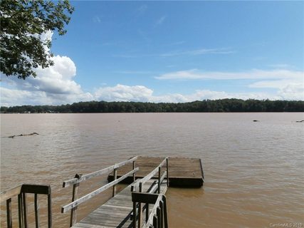 3215 Riverside Drive 102