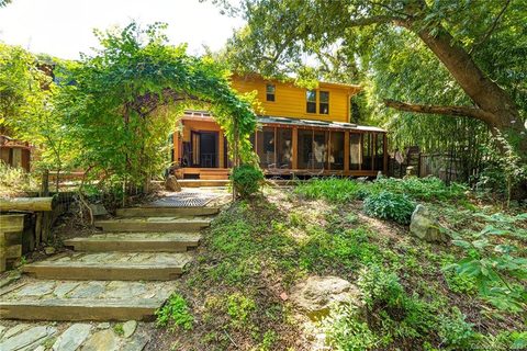 Previously sold for $625,000