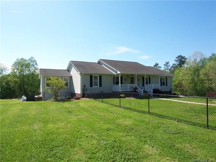 124 Laren Road sold home in Wildwood Pines, Shelby, NC