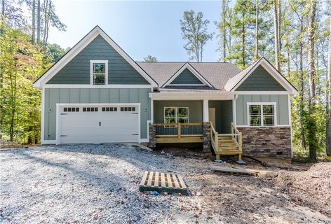 198 Olivet Lane Lot 16 sold home in South Creek Cottages, Fletcher, NC