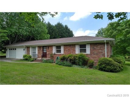 103 E Briarcliff Drive sold home in Wesley Heights, Landrum, SC