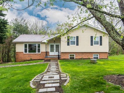 750 Jupiter Road sold home in Flat Creek, Weaverville, NC