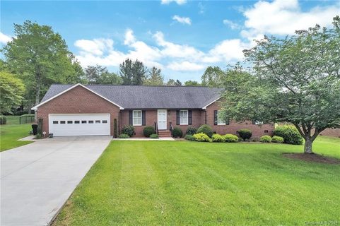 966 Royal Court sold home in Lincoln Forest, Lincolnton, NC
