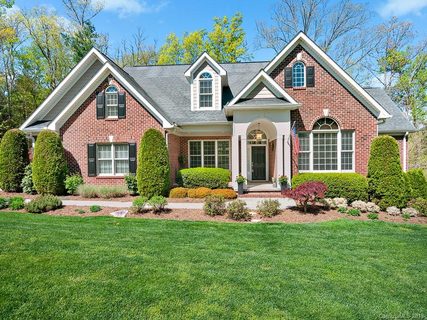 512 Wood Thrush Court
