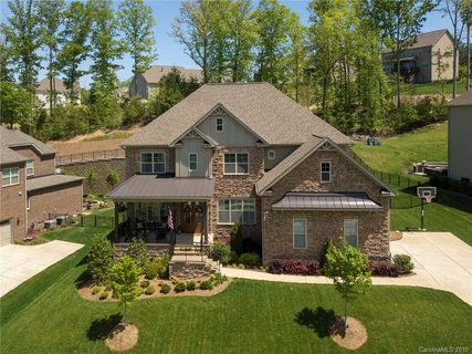 150 Forsythia Lane