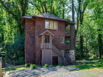 Previously sold for $375,000