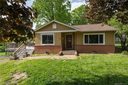 216 Edenburg Street sold home in Hendersonville, SC