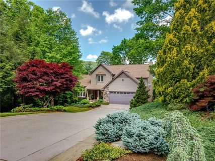 44 Fox Ridge Drive sold home in Fox Ridge, Fletcher, NC