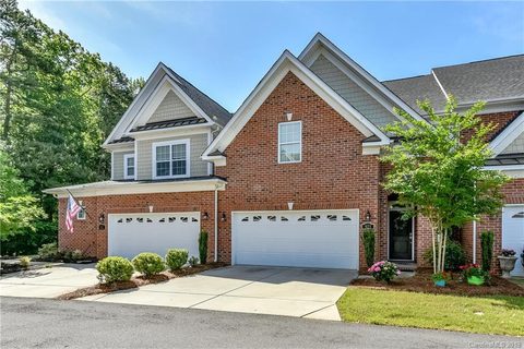 923 Ospre Lane