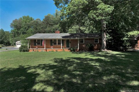 8029 Wilson Woods Drive