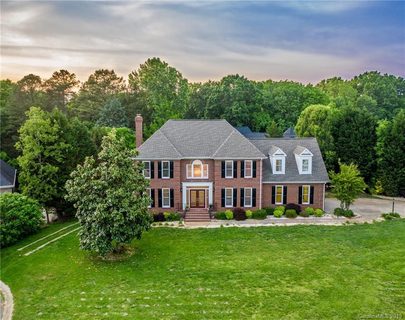 1905 Cavendale Drive 37 sold home in Wedgewood, Rock Hill, SC