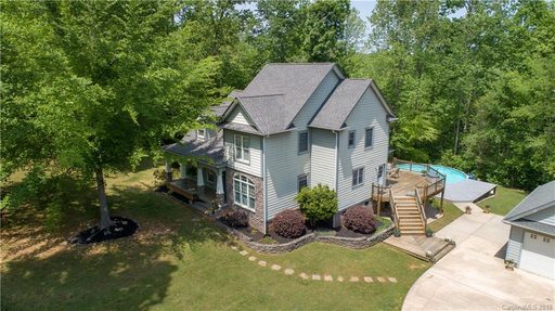 1717 Fox Hollow Lane sold home in The Hylands, York, SC