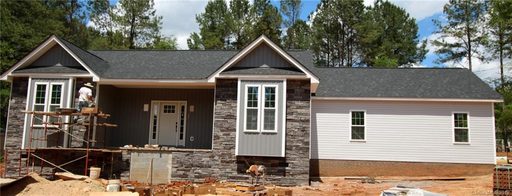 207 Christopher Road sold home in Christopher Woods, Shelby, NC